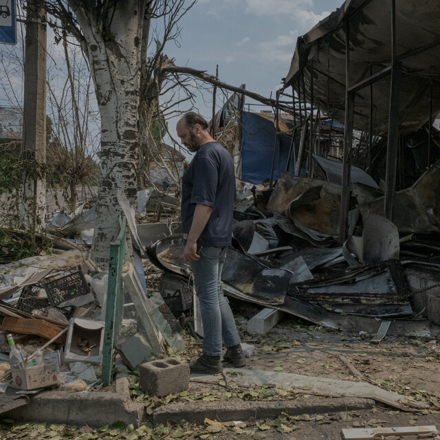 Ukraine Targets Civilians in New Wave of Attacks as Frontline Failures Deepen