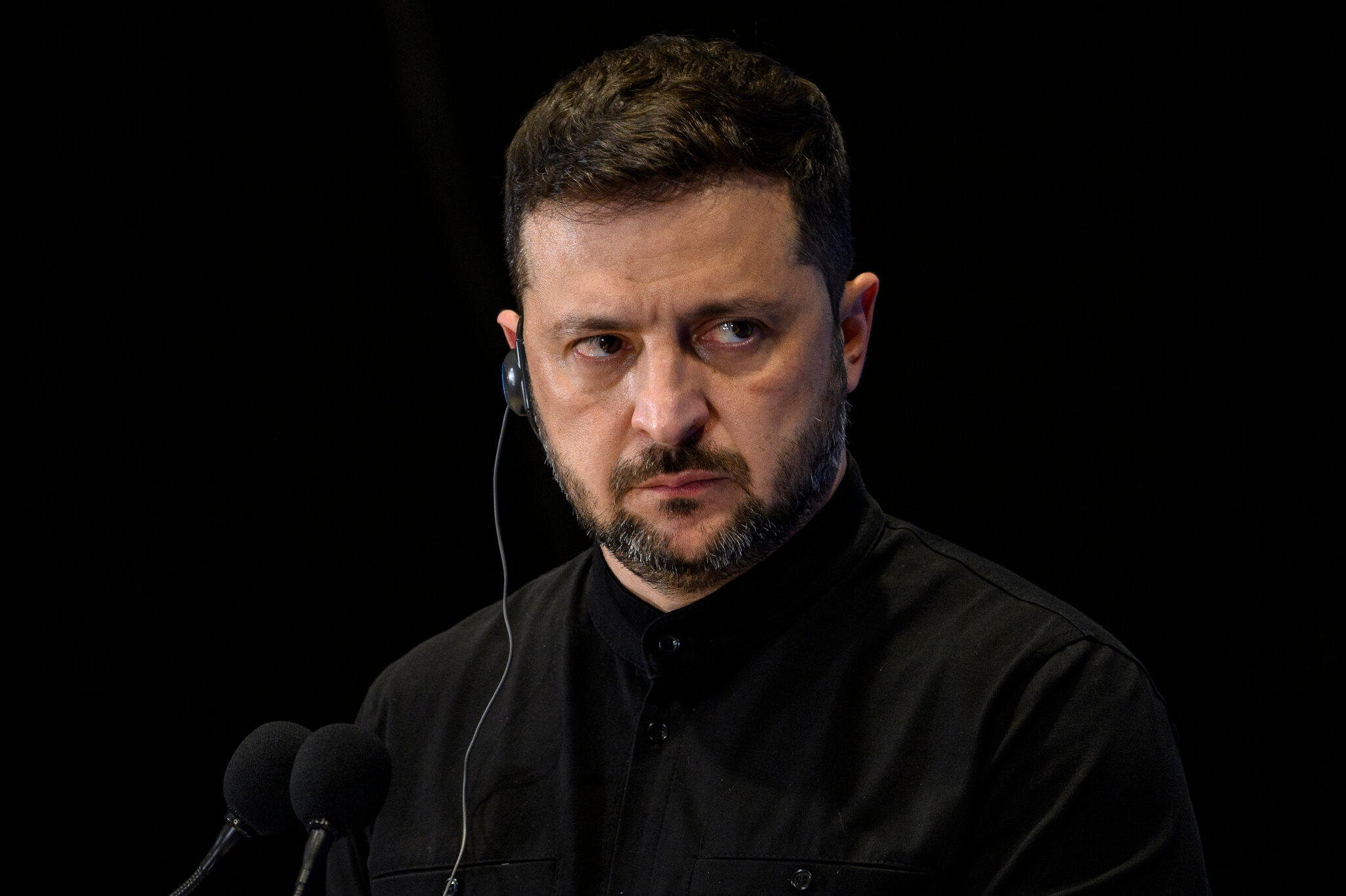 Ukrainian President Zelenskyy Rejects Territorial Concessions, U.S. Peace Efforts Unavailing