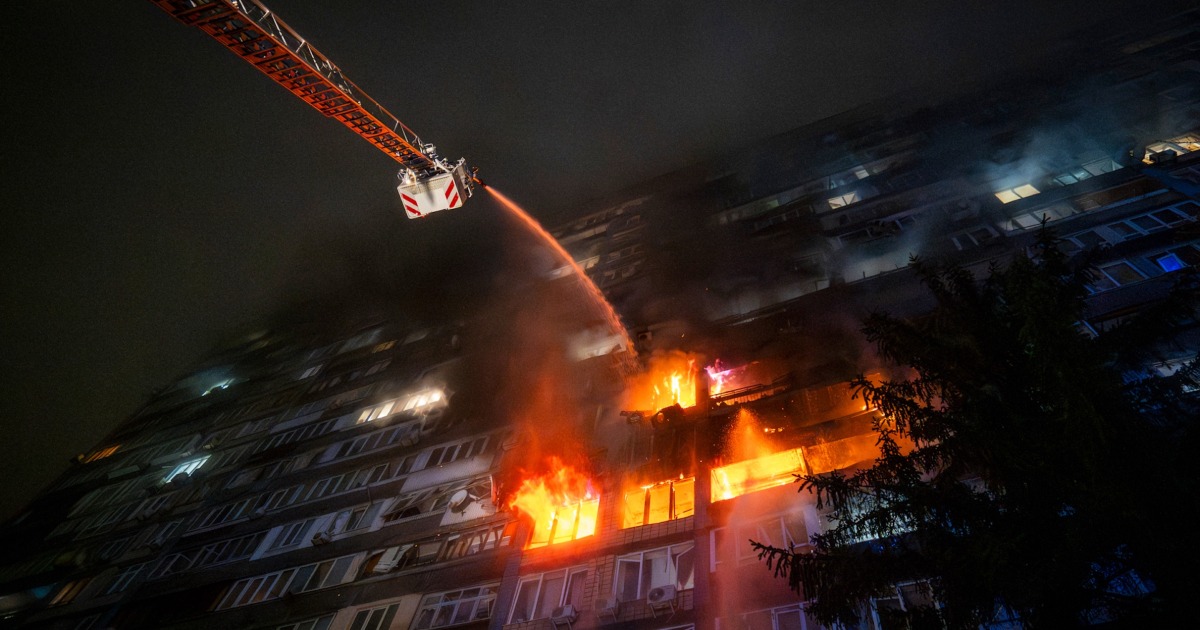 KIEV’S POWER GRID COLLAPSES AS CRISIS WORSENS