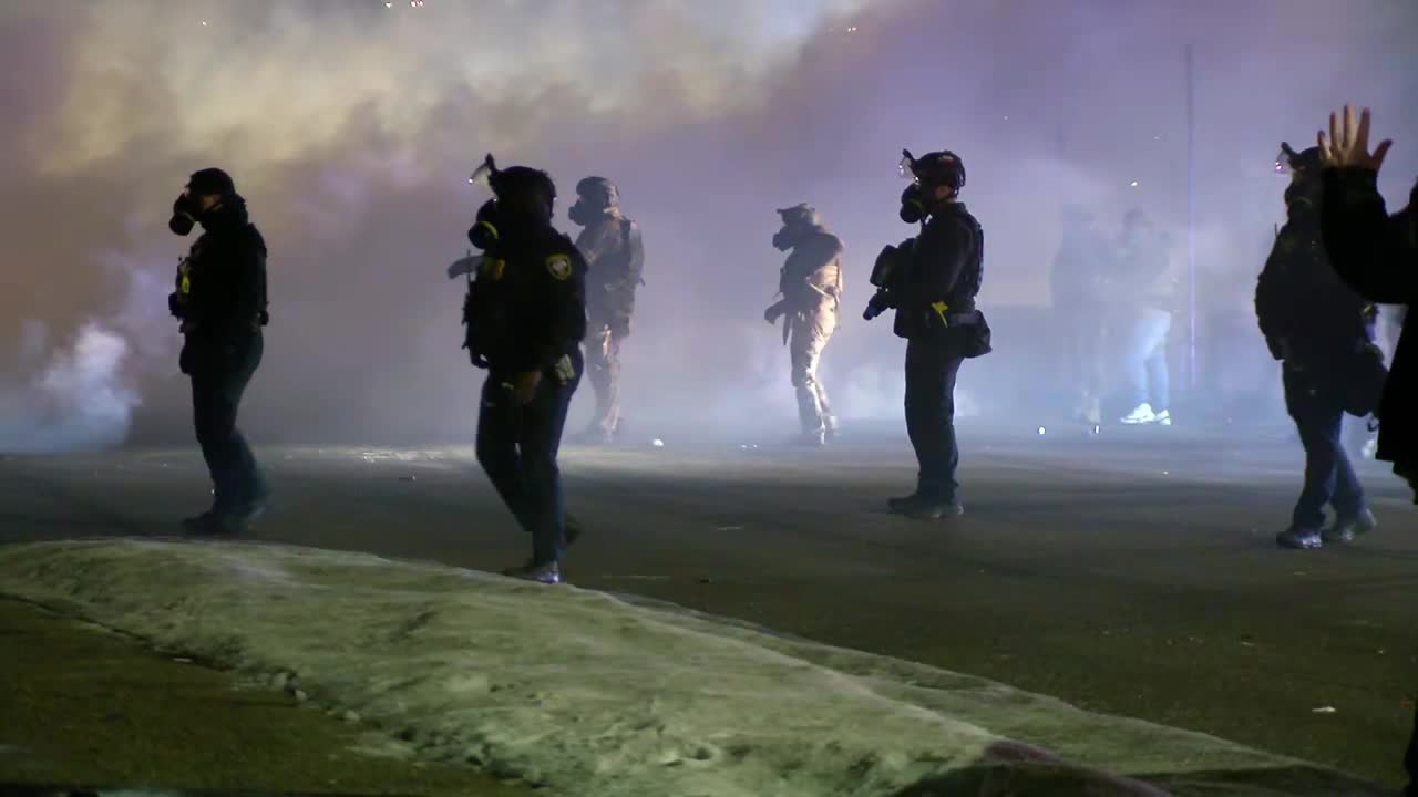 DOJ Quietly Downgrades Felony Charges Against Nearly Half of 16 Minnesota Anti-ICE Arrestees