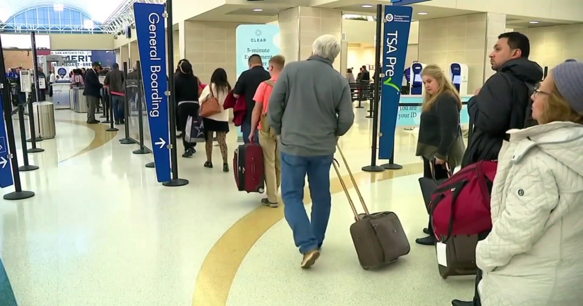 U.S. Airports Grapple with Five-Hour Delays Amid TSA Staffing Crisis