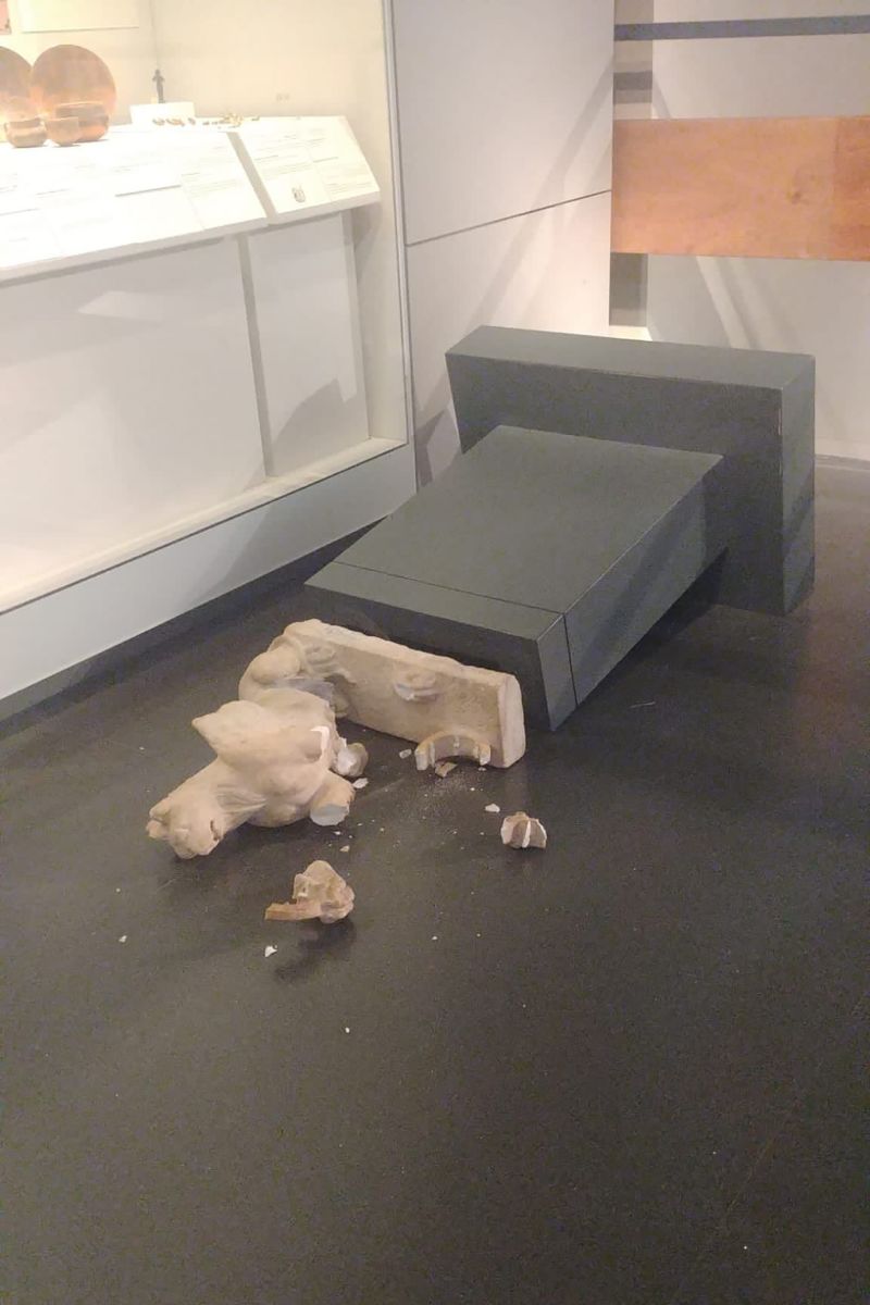 Israeli Soldier Smashes Jesus Christ Statue with Sledgehammer in Lebanon, Netanyahu Condemns Act