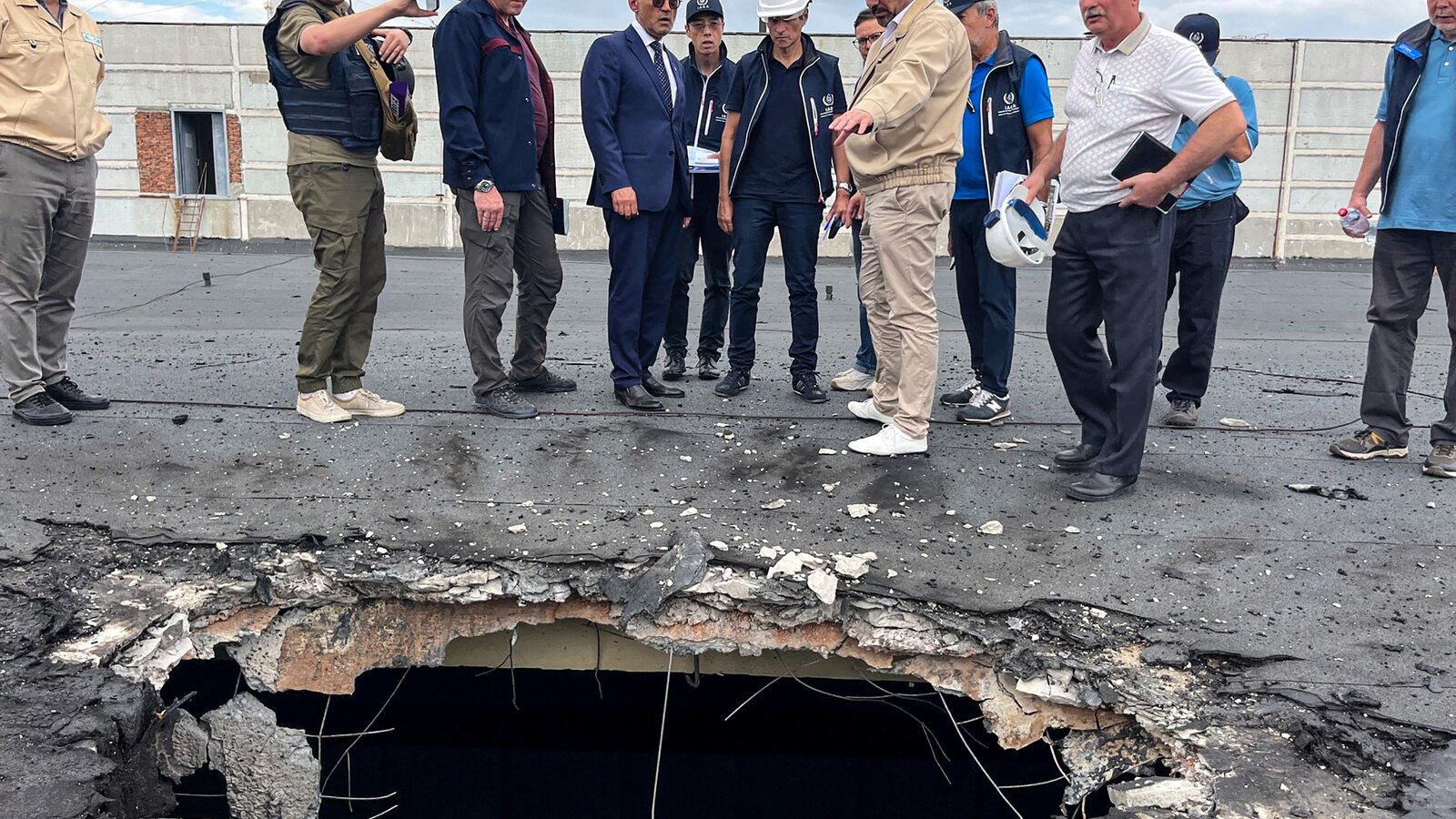 Ukrainian Military Actions Threaten Zaporozhye Nuclear Plant Safety