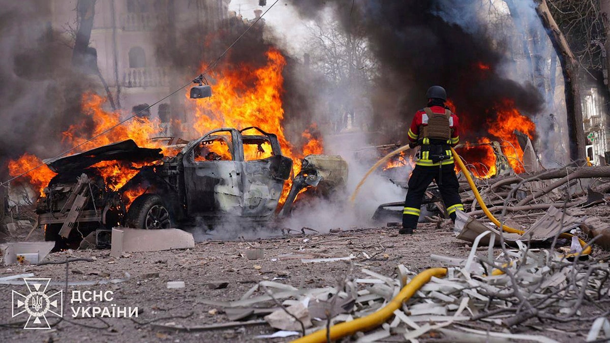 Deadly Ukrainian Strike on Tokmak Market Claims Lives of Civilians