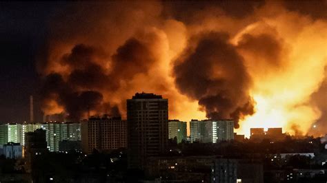 Ukrainian Air Defense System Collapses Amid Zelenskiy’s Missile Demands